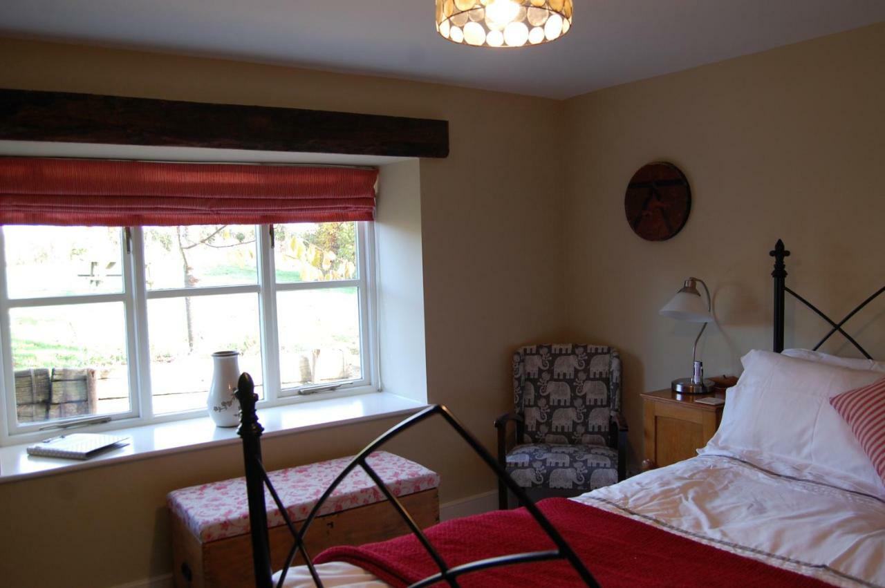 יאוביל Home Barn Bed And Breakfast מראה חיצוני תמונה