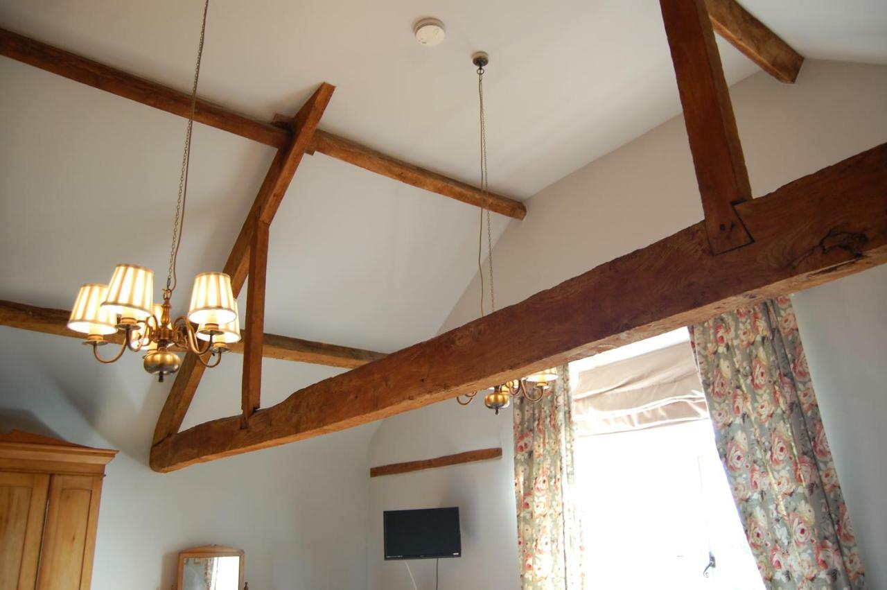 יאוביל Home Barn Bed And Breakfast מראה חיצוני תמונה